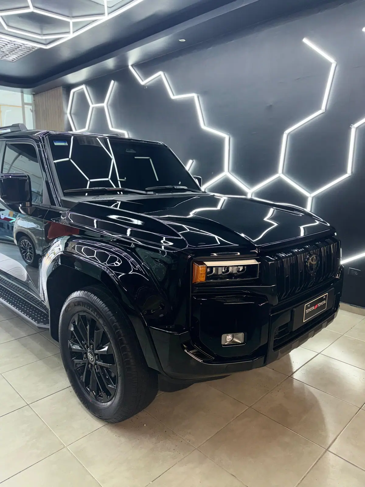 Toyota Land Cruiser brillo
